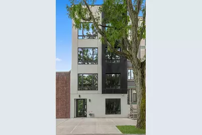 26 Goodwin Place #1R, New York City, NY 11221 - Photo 12