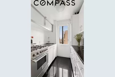 105 W 13th Street #16F, New York City, NY 10011 - Photo 4
