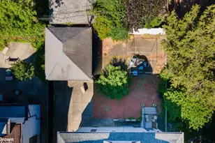 558 E 23rd St, New York City, NY 11210 - Photo 18
