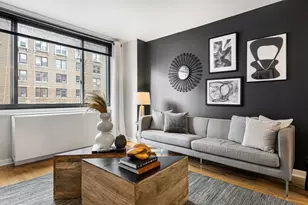 2025 Broadway, New York City, NY 10023 - Photo 2