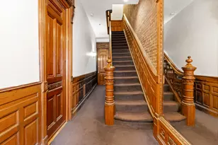 118 W 81st St, New York City, NY 10024 - Photo 4