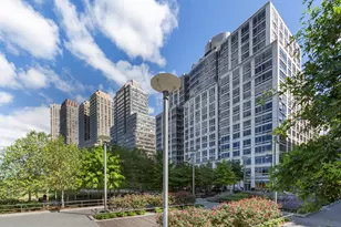 120 Riverside Blvd, New York City, NY 10069 - Photo 8