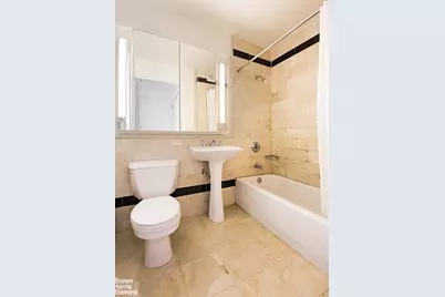 20 West Street #40F, New York, NY 10004 - Photo 2