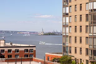 333 Rector Pl, New York City, NY 10280 - Photo 18