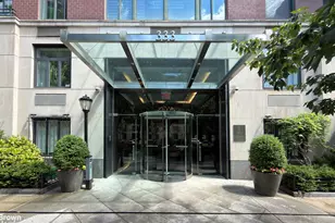 333 Rector Pl, New York City, NY 10280 - Photo 22