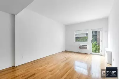 211 Thompson Street #3C, New York City, NY 10012 - Photo 4