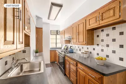 5 Riverside Drive #5A, New York City, NY 10023 - Photo 4