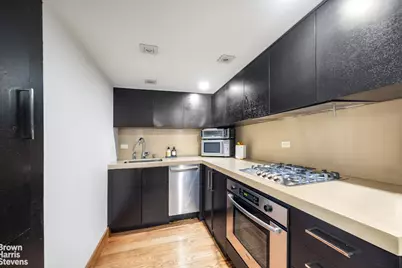 254 Park Avenue S #3R, New York, NY 10010 - Photo 4