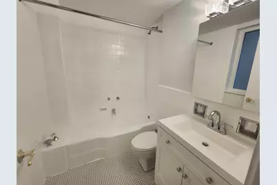 40 Central Park S #5F, New York City, NY 10019 - Photo 10