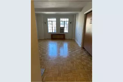 320 E 42nd Street #2306, New York City, NY 10017 - Photo 2