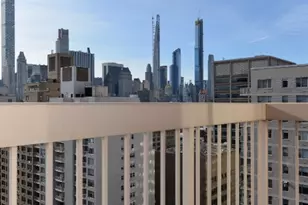 200 E 69th St, New York City, NY 10021 - Photo 12