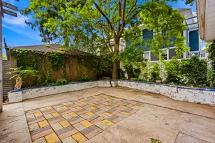 511 Argyle Rd, New York City, NY 11218 - Photo 28