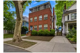 511 Argyle Rd, New York City, NY 11218 - Photo 1