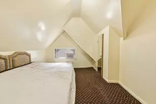 511 Argyle Rd, New York City, NY 11218 - Photo 20
