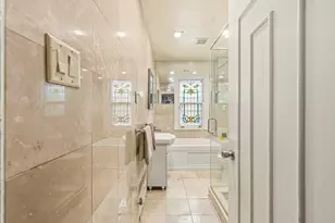 511 Argyle Rd, New York City, NY 11218 - Photo 10