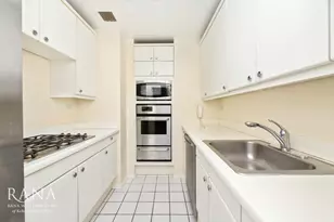 106 Central Park S, New York City, NY 10019 - Photo 8