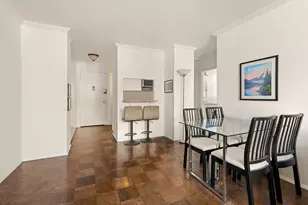 2025 Broadway, New York City, NY 10023 - Photo 2