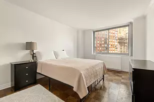 2025 Broadway, New York City, NY 10023 - Photo 4