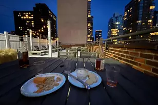 220 E 54th St, New York City, NY 10022 - Photo 14