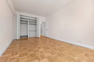 220 E 54th St, New York City, NY 10022 - Photo 8