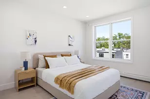 19-25 22nd Rd, New York City, NY 11105 - Photo 4