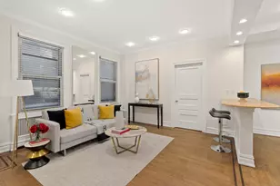 171 W 57th St, New York City, NY 10019 - Photo 1