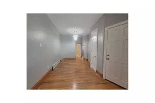 18-62 Grove St, Ridgewood, NY 11385 - Photo 2