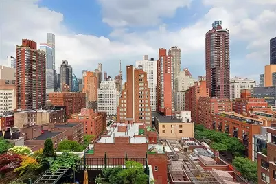 340 E 64th Street #17-M, New York City, NY 10065 - Photo 18