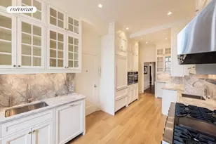 1060 5th Ave, New York City, NY 10128 - Photo 8