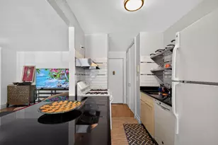 240 Cozine Ave, New York City, NY 11207 - Photo 14