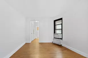 212 E 84th St, New York City, NY 10028 - Photo 2