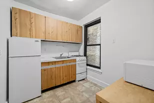 212 E 84th St, New York City, NY 10028 - Photo 6