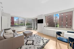 250 W 90th St, New York City, NY 10024 - Photo 1