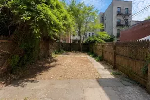 533 Washington Ave, New York City, NY 11238 - Photo 10