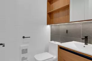 125 Clifton Pl, New York City, NY 11238 - Photo 8