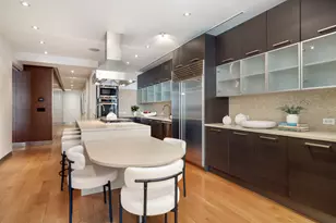 157 E 84th St, New York City, NY 10028 - Photo 4
