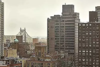250 E 53rd Street #2702, New York City, NY 10022 - Photo 10
