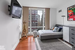 250 E 53rd St, New York City, NY 10022 - Photo 20