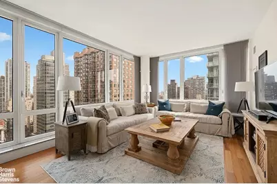250 E 53rd Street #2702, New York City, NY 10022 - Photo 2