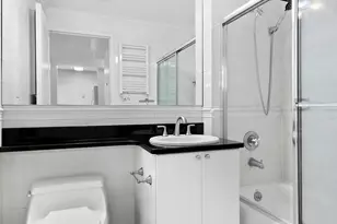 404 E 76th St, New York City, NY 10021 - Photo 8