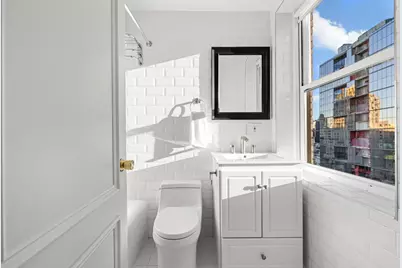 160 Central Park S #2811, New York City, NY 10019 - Photo 10