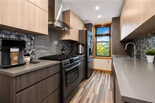 711 Montauk Ct, New York City, NY 11235 - Photo 8