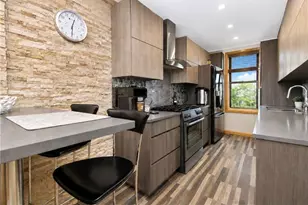 711 Montauk Ct, New York City, NY 11235 - Photo 8