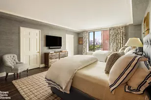 10 Gracie Square, New York City, NY 10028 - Photo 14