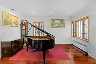 130-35 126th St, New York City, NY 11420 - Photo 8