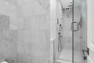 415 E 37th St, New York, NY 10016 - Photo 14