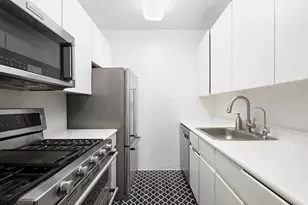 250 E 40th St, New York City, NY 10016 - Photo 6