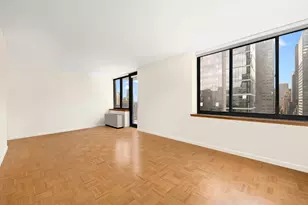 250 E 40th St, New York City, NY 10016 - Photo 4