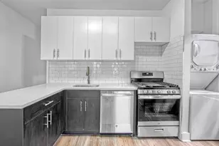 323 Midwood St, Brooklyn, NY 11225 - Photo 8