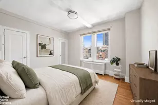 17 E 96th St, New York City, NY 10128 - Photo 4